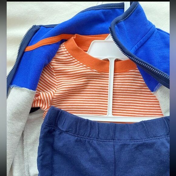 NWT Carter's Baby Boy 3 Piece Shirt Vest Pants Set 24 Months - Picture 3 of 4